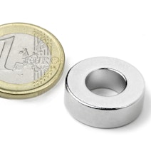 Anello magnetico Ø 19,1/9,5 mm, altezza 6,4 mm, tiene ca. 7,5 kg