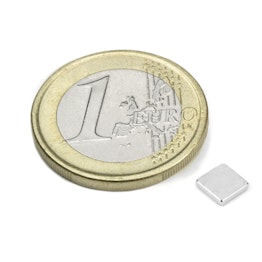 Q-05-05-01-HN Parallélépipède magnétique 5 x 5 x 1 mm, thermorésistant, tient env. 350 g, néodyme, 44H, nickelé