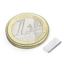 Block magnet 10 x 4 x 1 mm, holds approx. 580 g