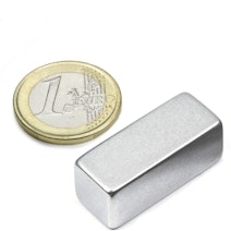 Parallélépipède magnétique 30 x 12 x 12 mm
