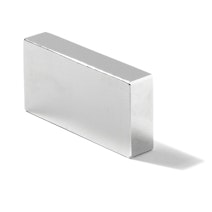 Parallélépipède magnétique 46 x 30 x 10 mm, tient env. 29 kg