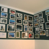 Pared de fotos con pintura magnética